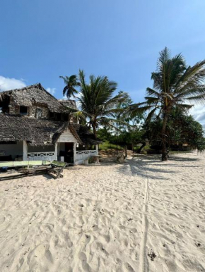 The Sunshine House, Tiwi Sea Breeze